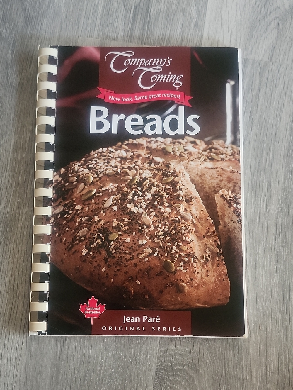 Breads Cookbook by Jean Paré - Brown